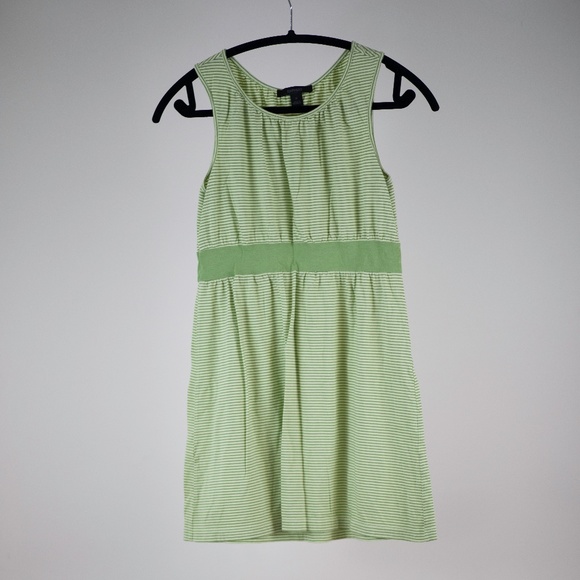 Express Tops - Express Green Tunic Top Size M